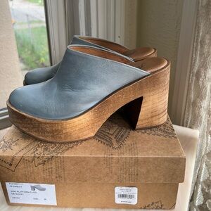 Free People Suki Clogs